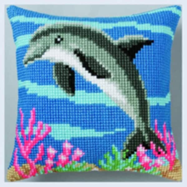 coussin-canevas-dauphin-3