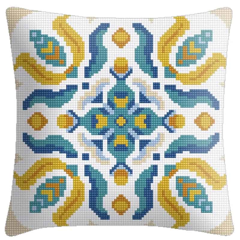 coussin-canevas-mosaique-3