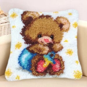 coussin-canevas-ours-1