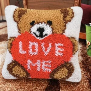 coussin-canevas-ours-2