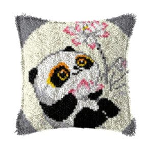 coussin-canevas-panda-2