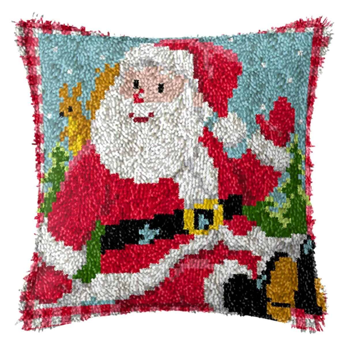 coussin-canevas-pere-noel-4