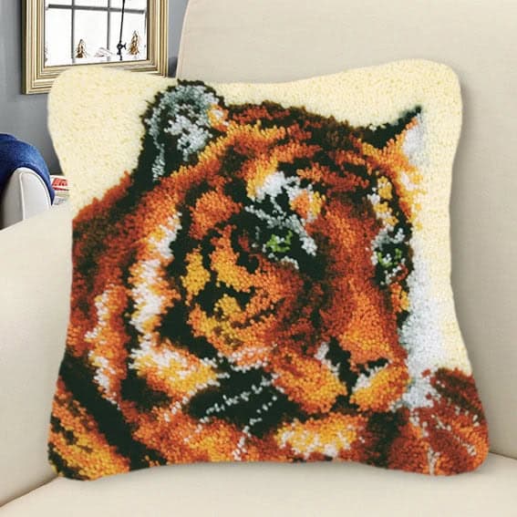 coussin-canevas-tigre-2