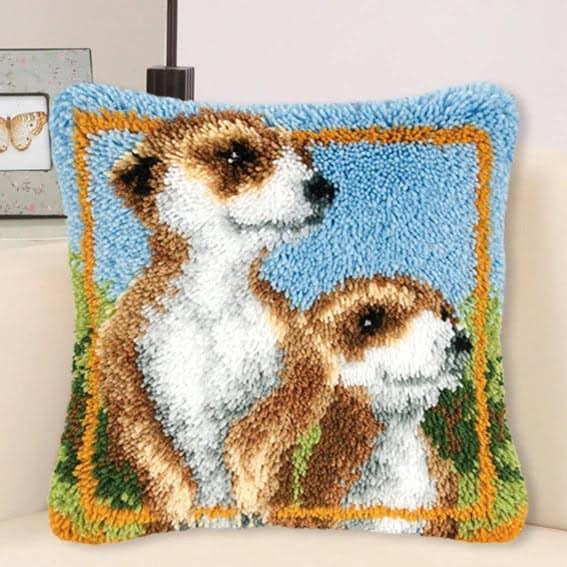 coussins-canevas-animaux-5